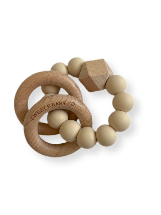 Sand Double Ring Wooden Teether