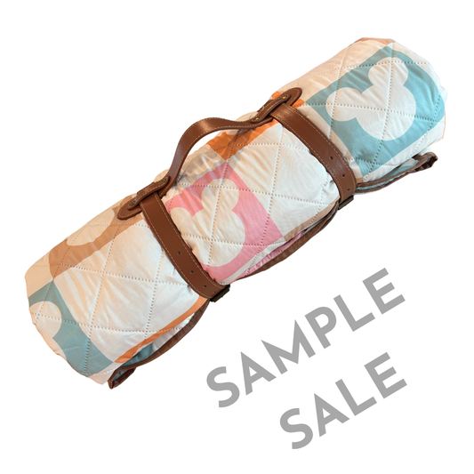 Magic Checkered Beach Mat